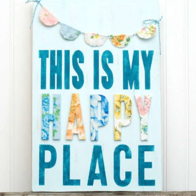 DIY Vintage-Style Happy Place Sign