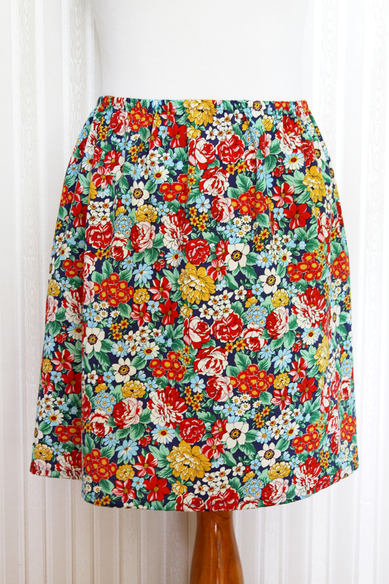 15 Minute DIY Skirt tutorial featured by top US sewing blog, Flamingo Toes