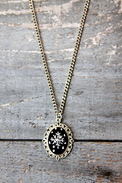 “Chalk” Embroidery Snowflake Necklace