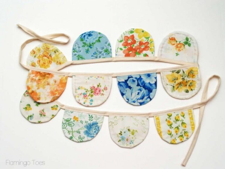 30 Fabulous Vintage Linen Projects