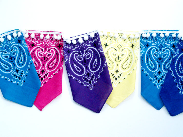 Easy Bandana Pennant Banner