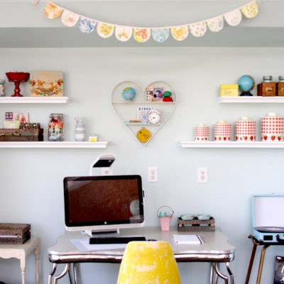 Cute Retro Style Office Space