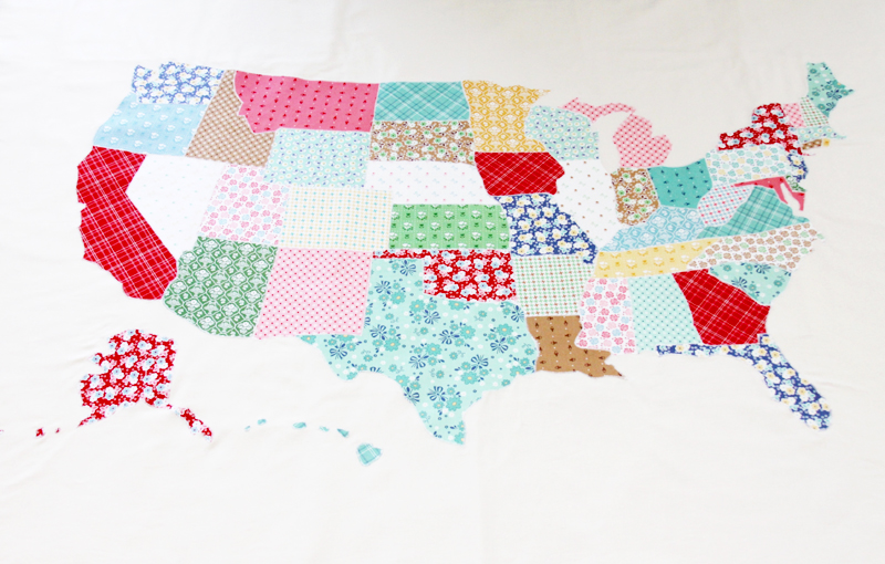 US Map Quilt Tutorial featured by top US quilting blog, Flamingo Toes: Appliqued US Map Quilt