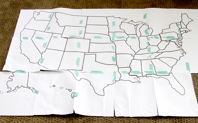 US Map Quilt Tutorial featured by top US quilting blog, Flamingo Toes.