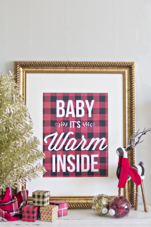 Best Christmas Decorating Trends featured by top US craft blog, Flamingo Toes: buffalo plaid Christmas