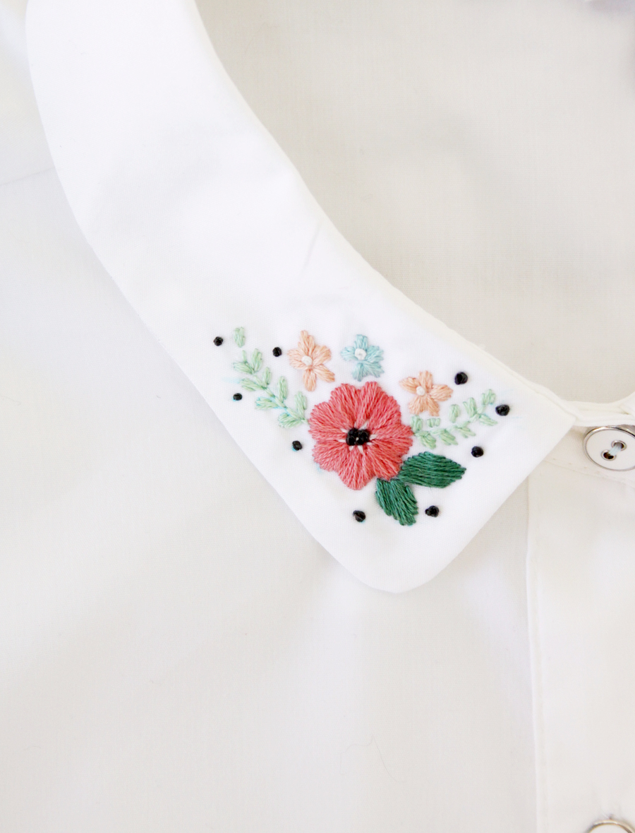 Easy Floral Embroidered Collar