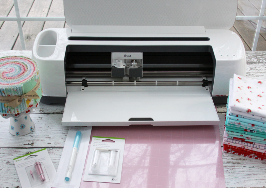 Reviewing the New Cricut Maker