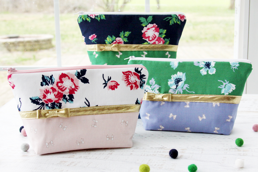 Florals and Bows Zipper Pouches in Derby Day Fabrics