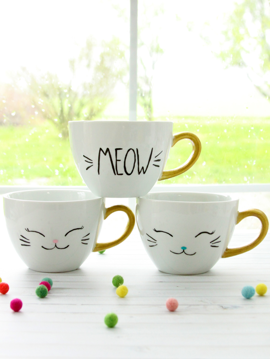 DIY Cat Mugs featured by top US craft blog, Flamingo Toes