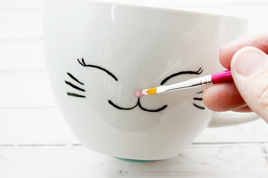 DIY Cat Mugs featured by top US craft blog, Flamingo Toes