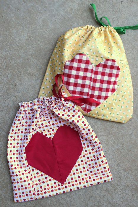 Heart Drawstring Bags tutorial