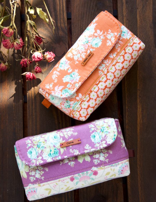 stationary pouch 10