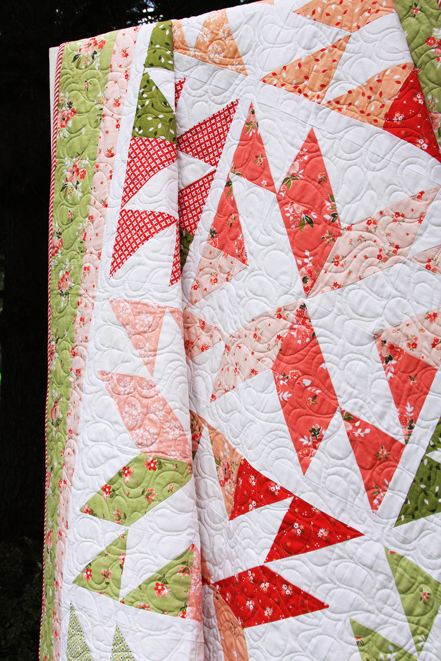 stacking-stars-quilt-pattern-in-summer-blush-fabrics