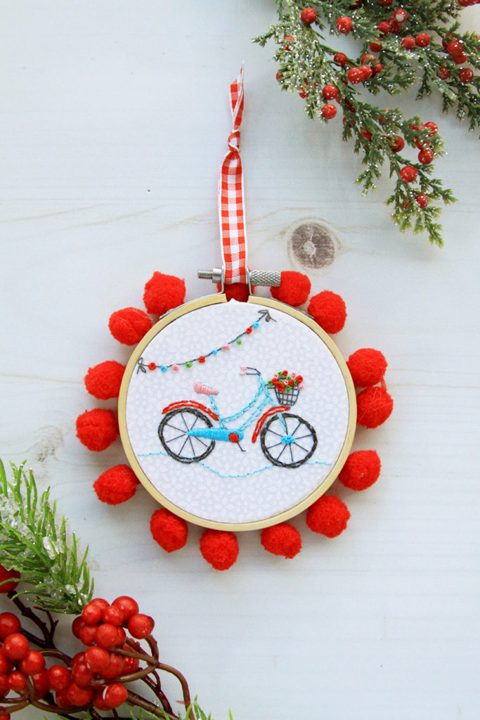 Fabulous and Fun DIY Christmas Ornaments by popular Tennessee craft blog, Flamingo Toes: image of mini bicycle hoop ornament. 