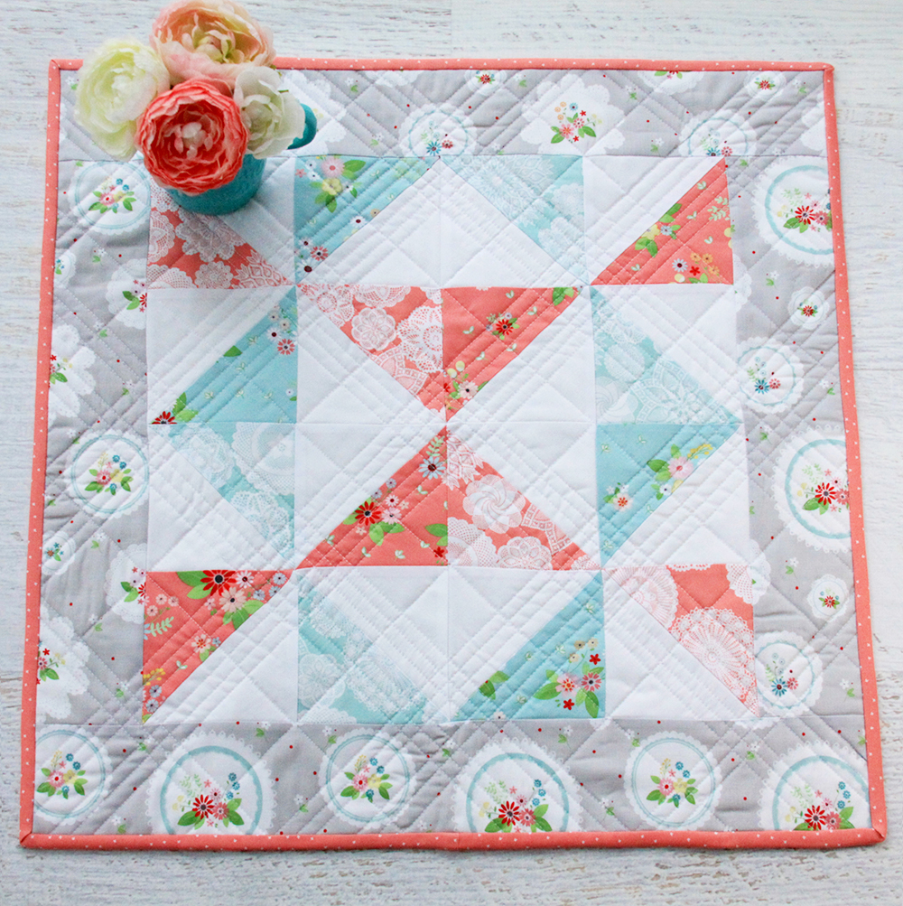 Vintage Paths Mini Quilt - Quick and Free Mini Quilt Pattern!