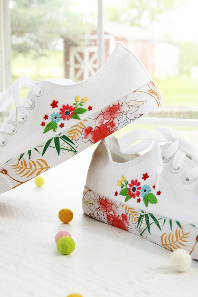 2019 Top Ten Quilting and Sewing Projects! by popular Tennessee quilting blog, Flamingo Toes: image of embroidered canvas shoes. 