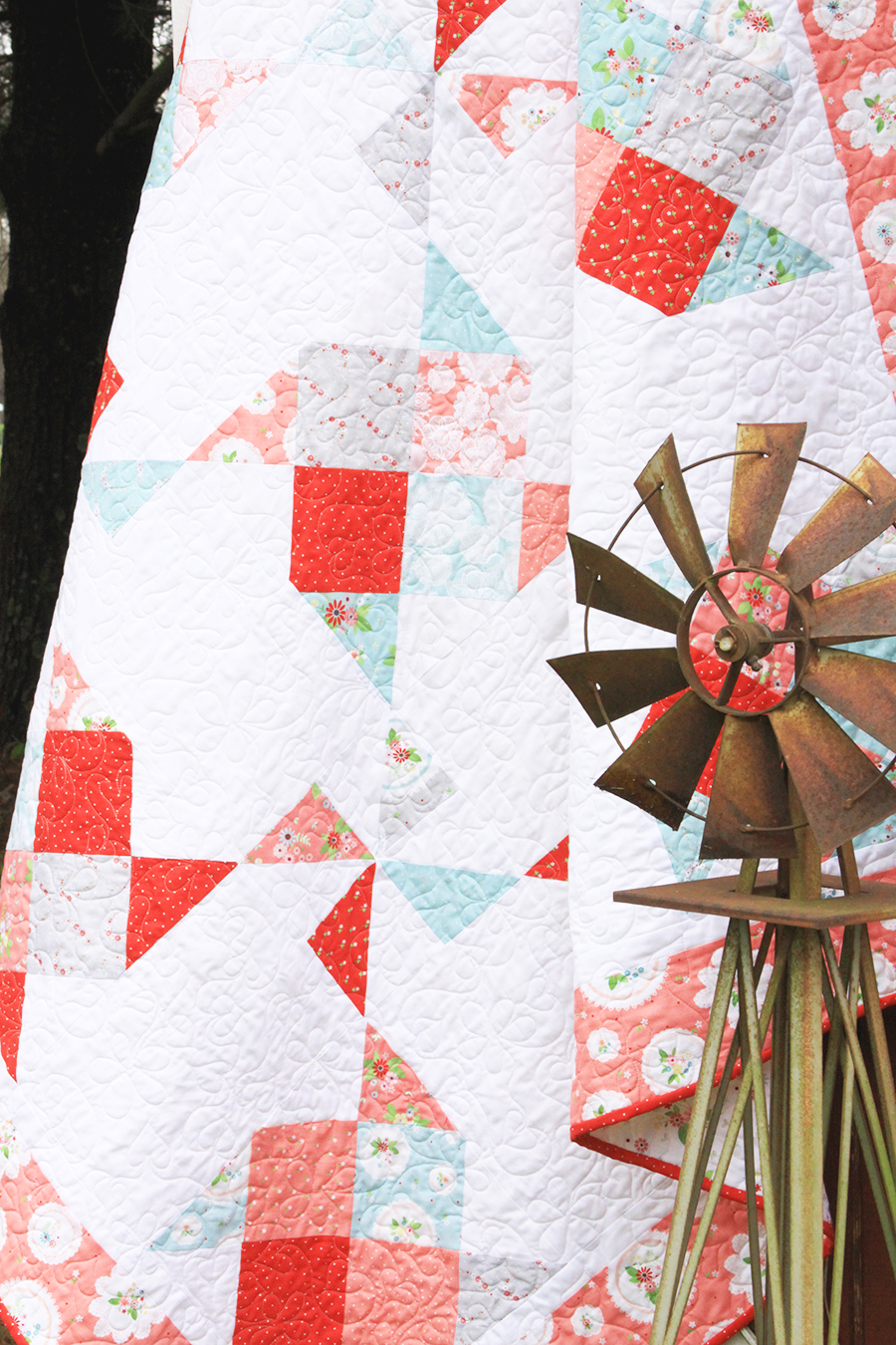 Patchwork Cakes Pinwheel Quilt