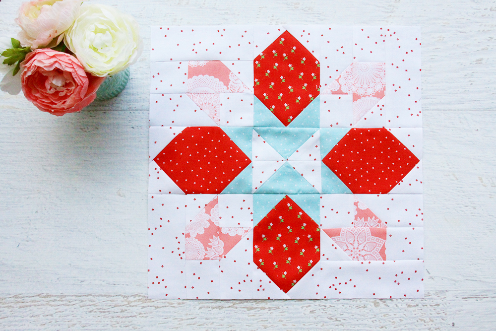 merry-mini-quilt-sewalong-block-1