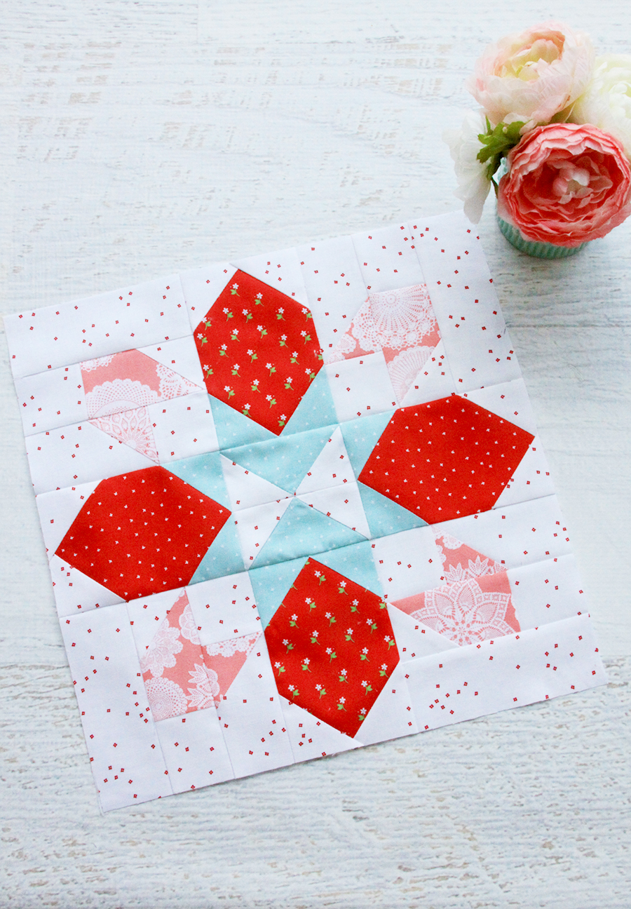 merry-mini-quilt-sewalong-block-1