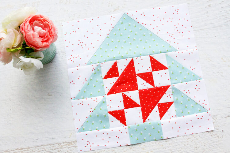 Merry Mini Quilt Block 4