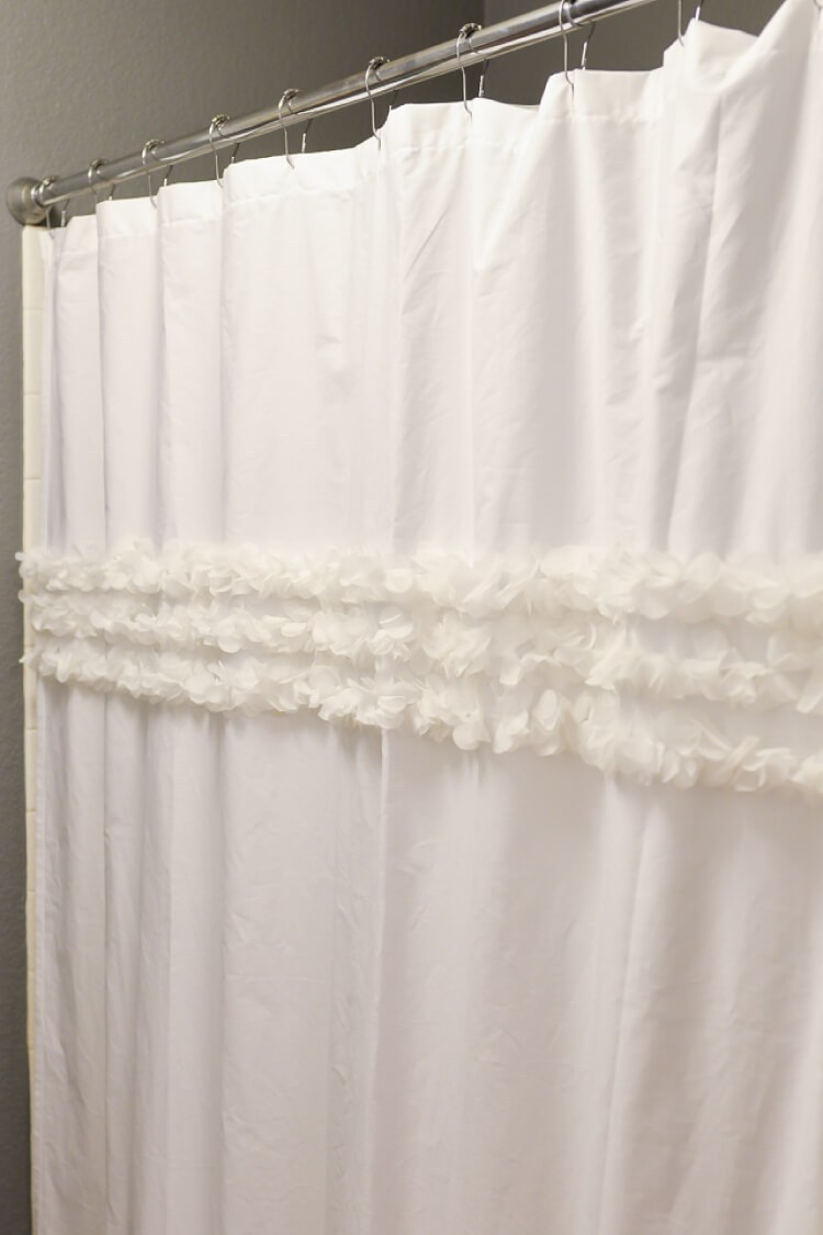 Shower Curtain Tutorial FEATURE 750 x 1125