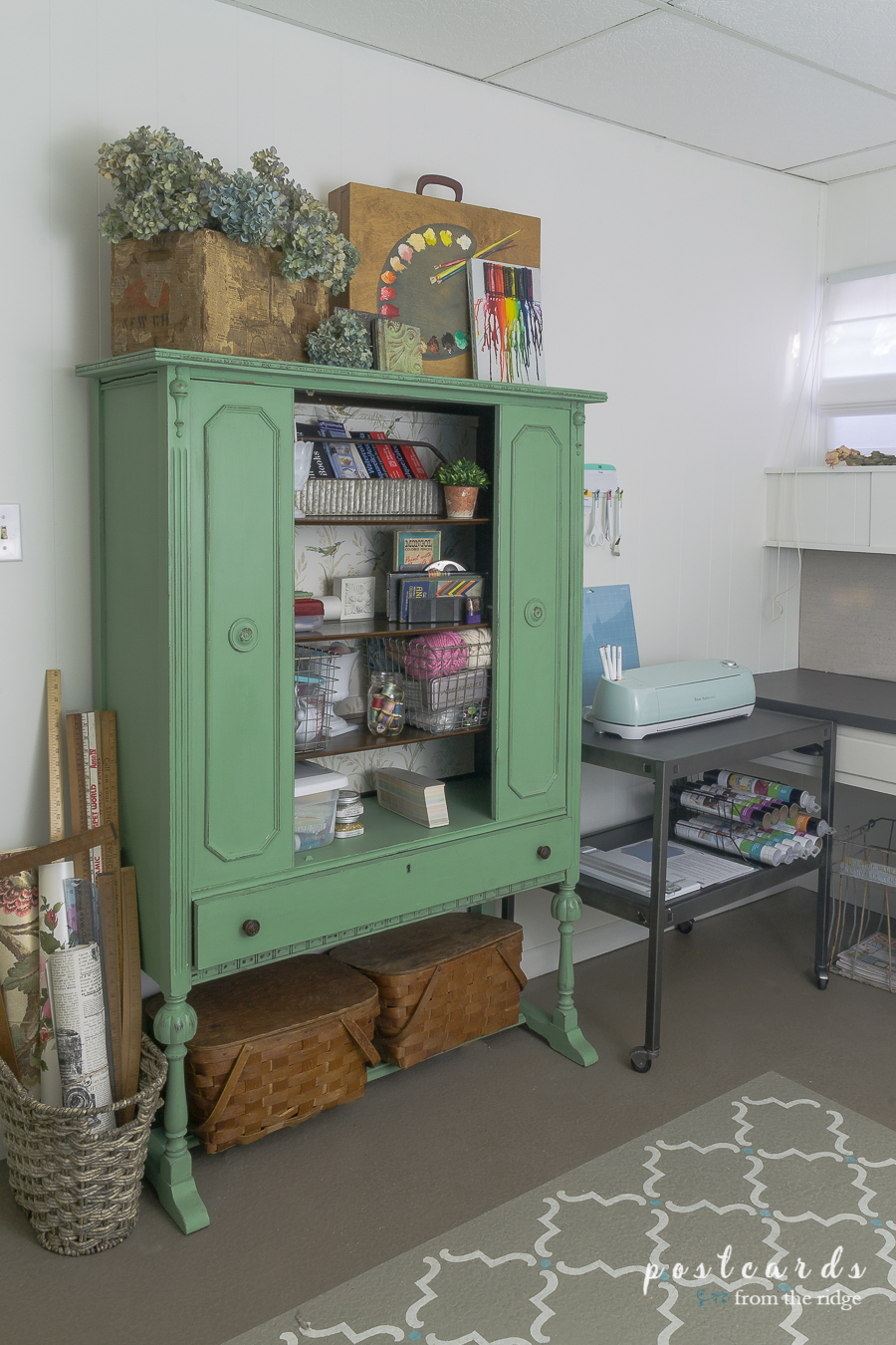 Vintage Craft Room Storage Ideas 