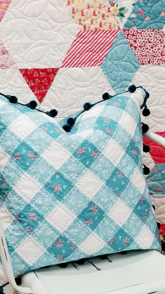 Fall Quilt Market 2019 Recap featured by top US quilting blog, Flamingo Toes.