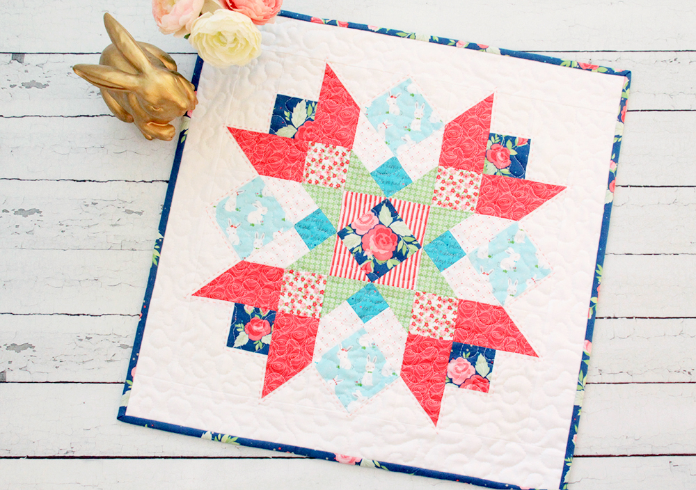 Winifred Rose Mini Quilt by popular US quilting blog, Flamingo Toes: image of a Winifred Rose Mini Quilt. 