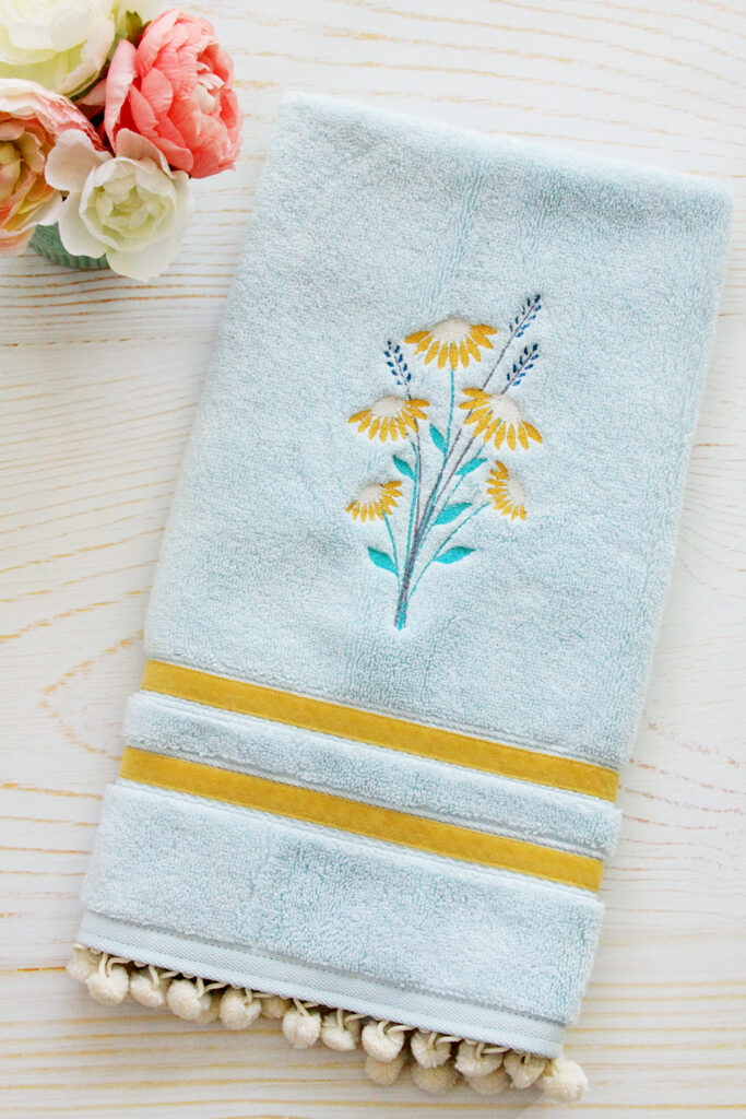 Embroidered 2024 fingertip towels