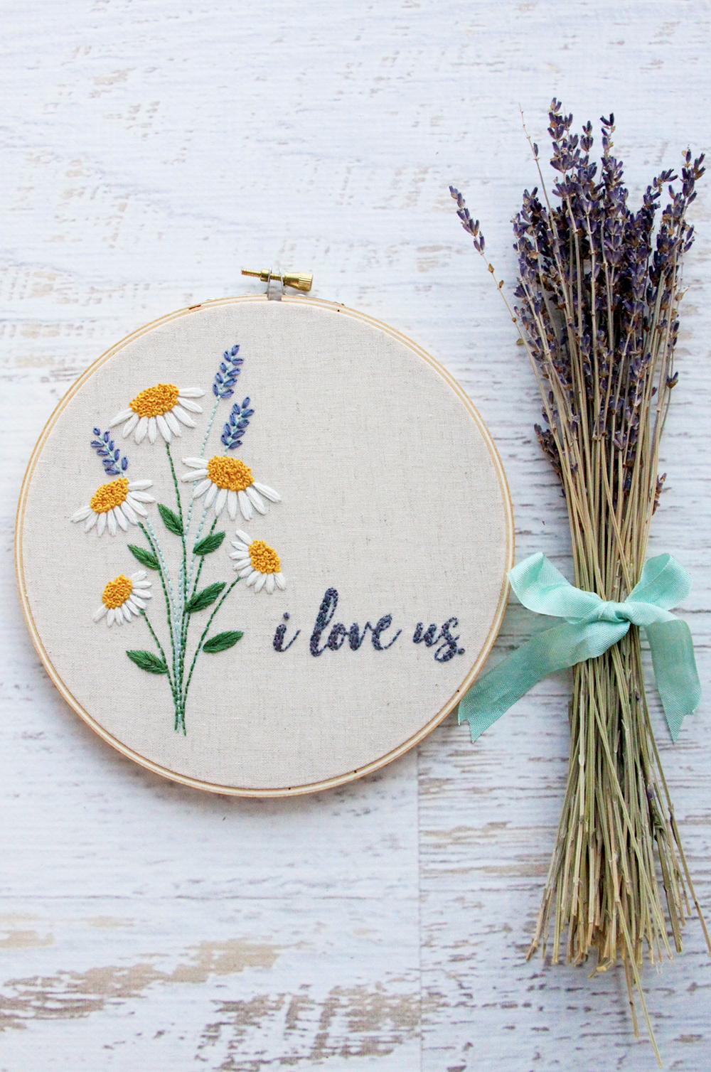 Heart Flowers - Version 2020 - Embroidery for Valentine, Wedding