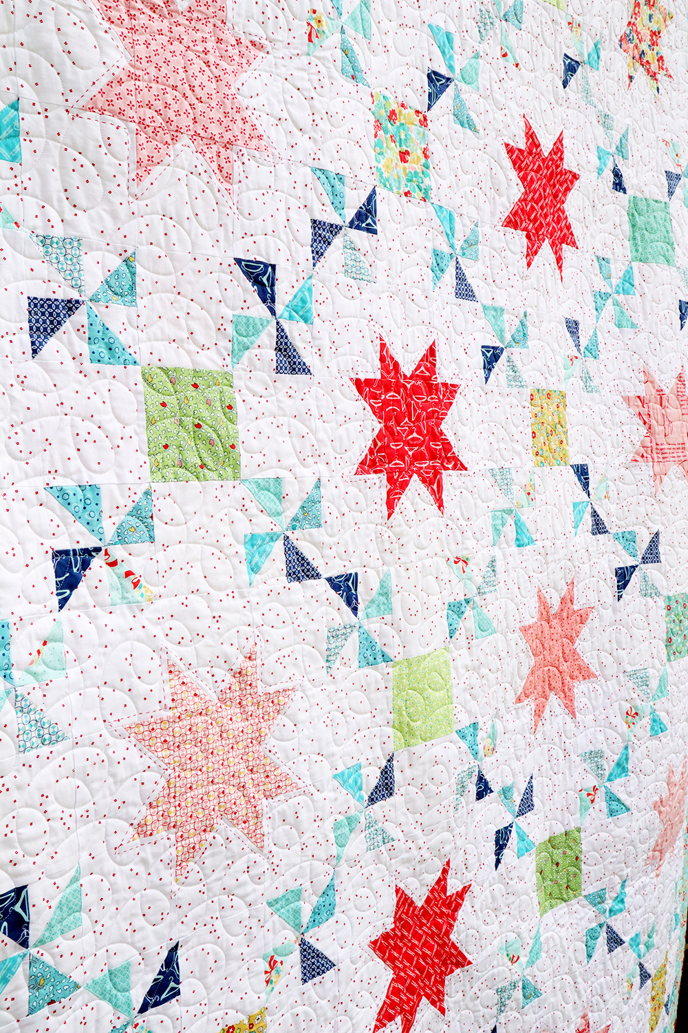 vintage-treasures-quilt-with-sashiko-stitching-detail-stitching-on-quilt