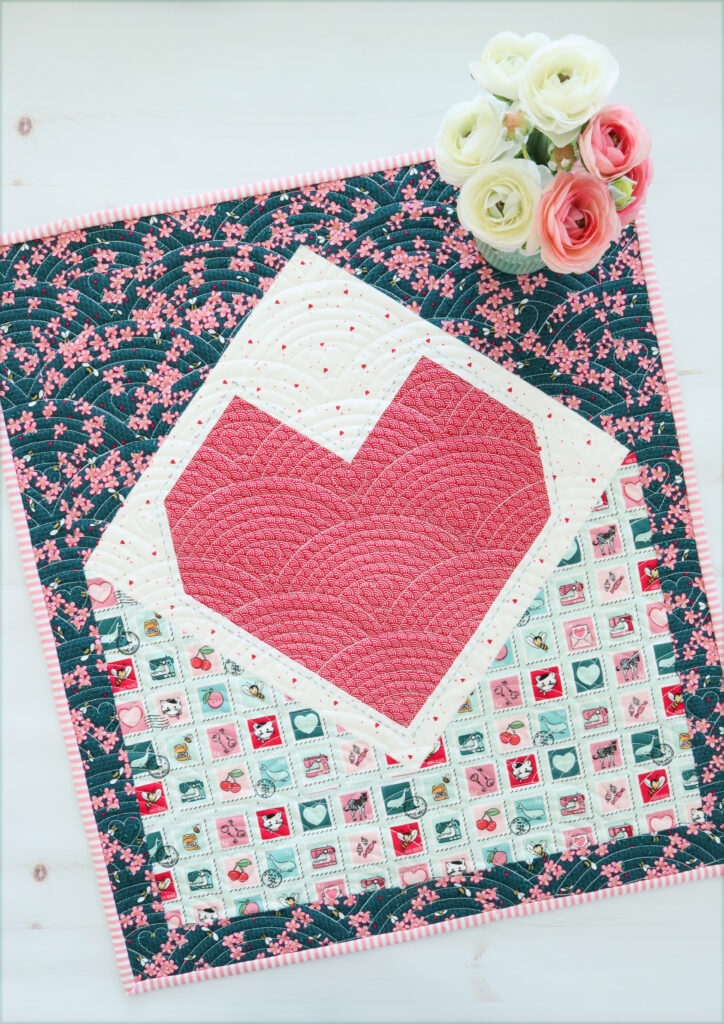 Free Valentine’s Day Mini Quilt Patterns